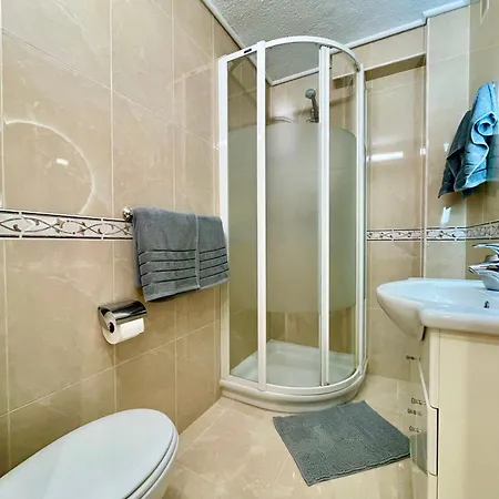 Piscis شقة *